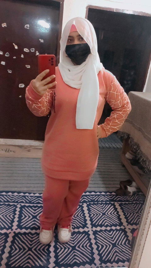 Winter Graffe Printed Long Sleeves 2 PC Co-Ord Set