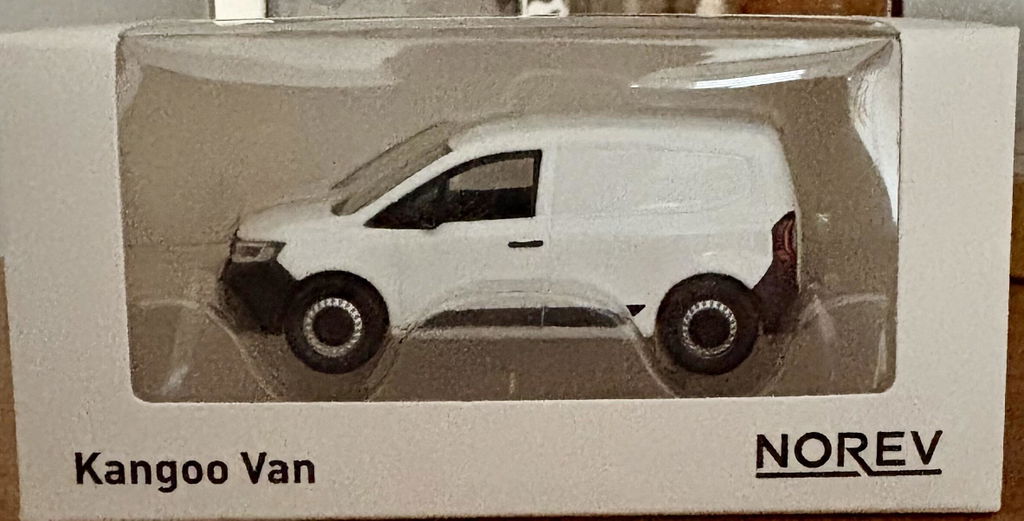 Renault Kangoo Van 2025 Mineral White 1:64 – Norev