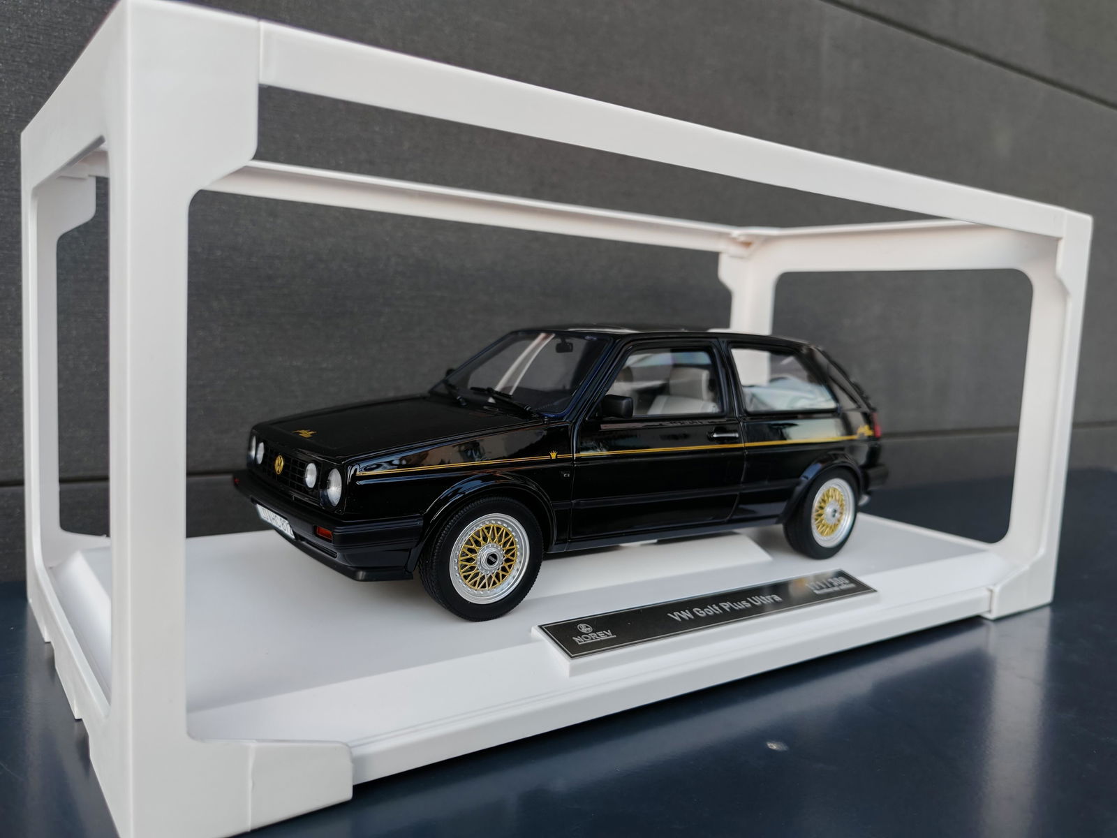 VW Golf Plus Ultra 1990 Black 1:18 - 300 pcs – Norev