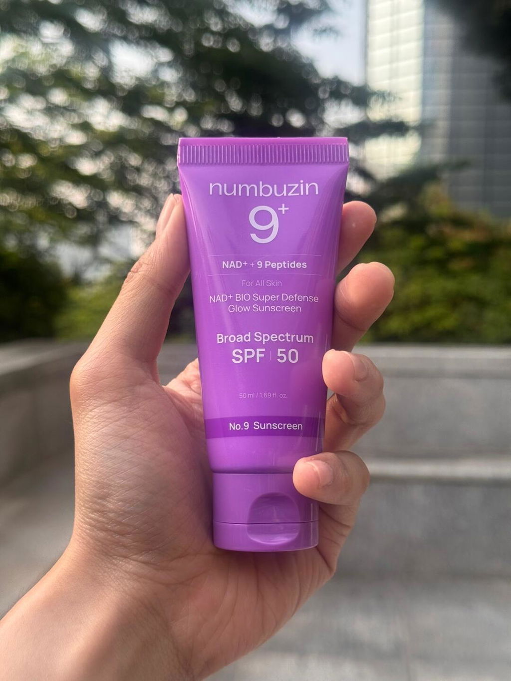 No.9 NAD+ BIO Super Defense Glow Sunscreen