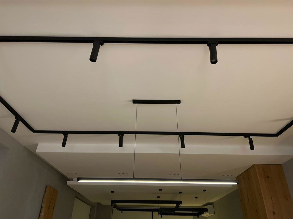 The Minimal Bar Lamp