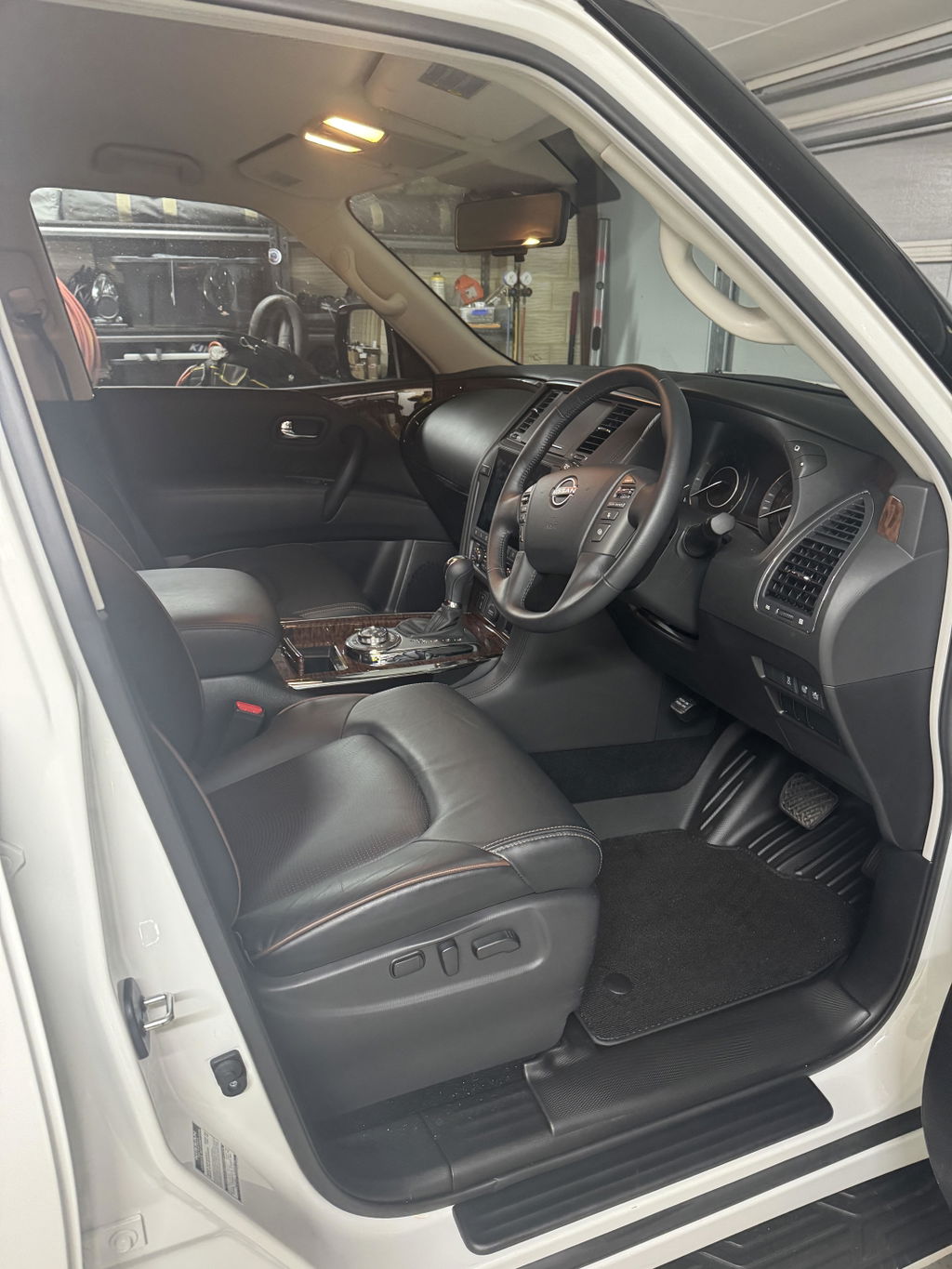 5D Double-Layer Car Floor Mats for Nissan Patrol Y62 2012-Onwards