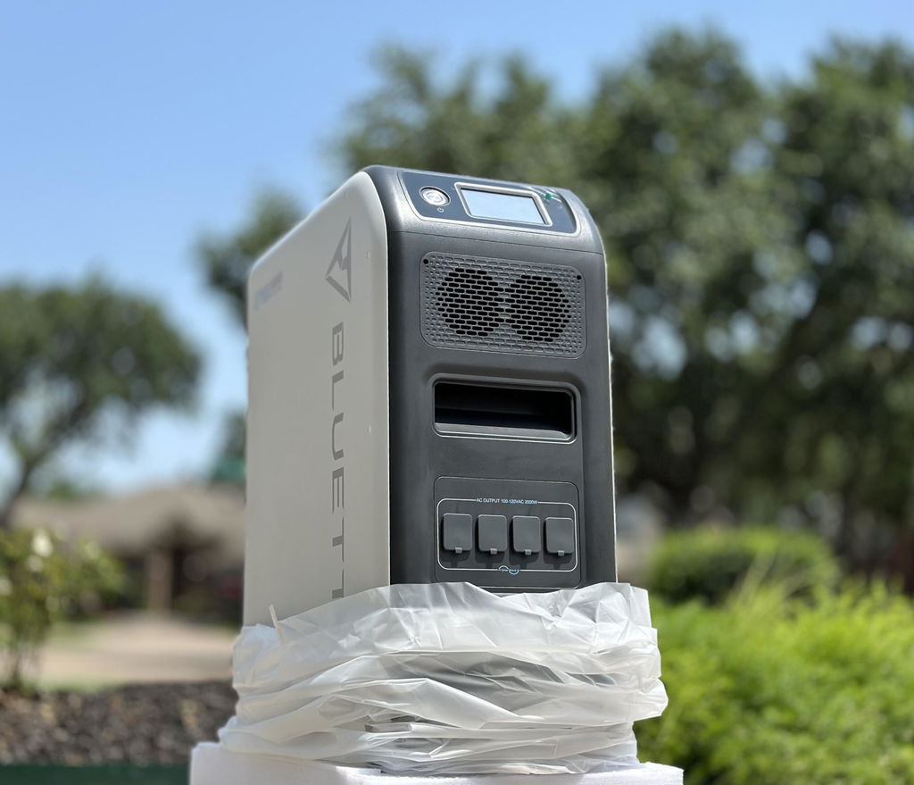 BLUETTI EP500 5120Wh 2000W Solar Power Station