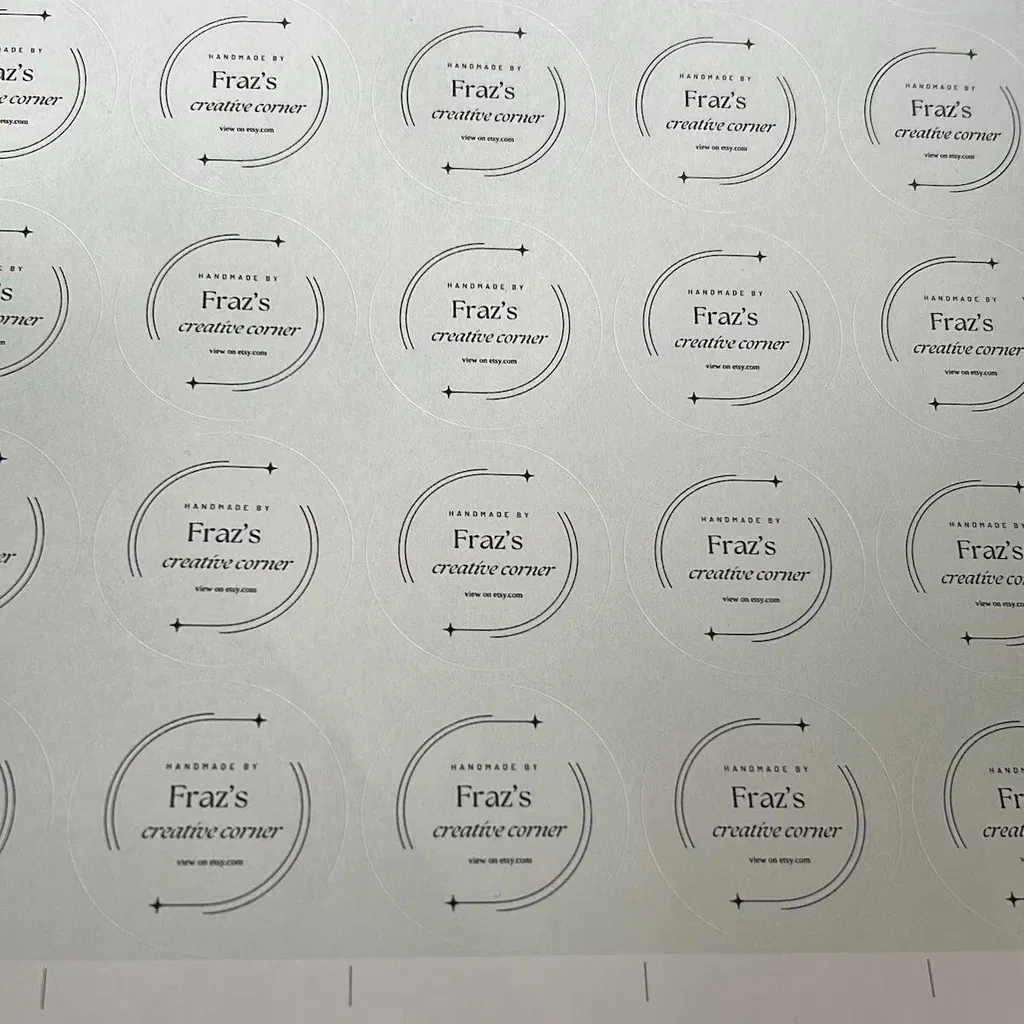 Sticker & Etiket | Yuvarlak · Kuşe Kağıt · Özelleştirilebilir
