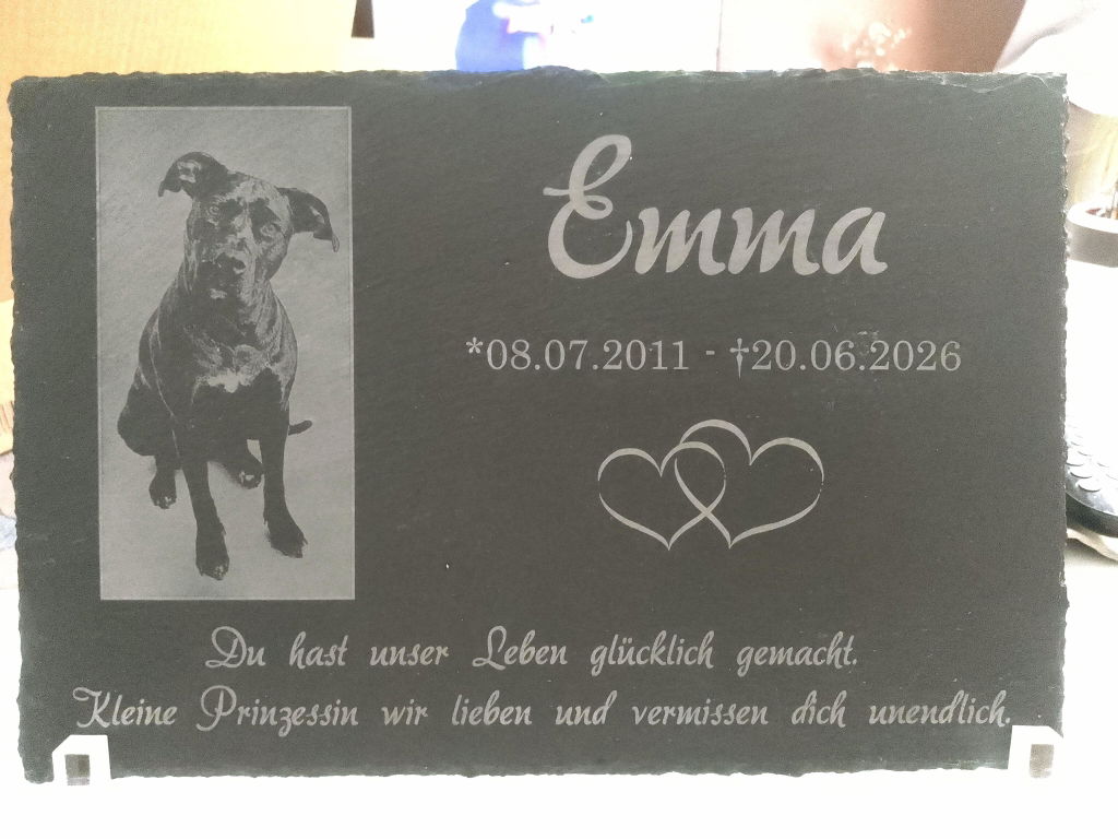 Personalisierter Schiefer Tiergrabstein 30x20cm - Foto Lasergravur