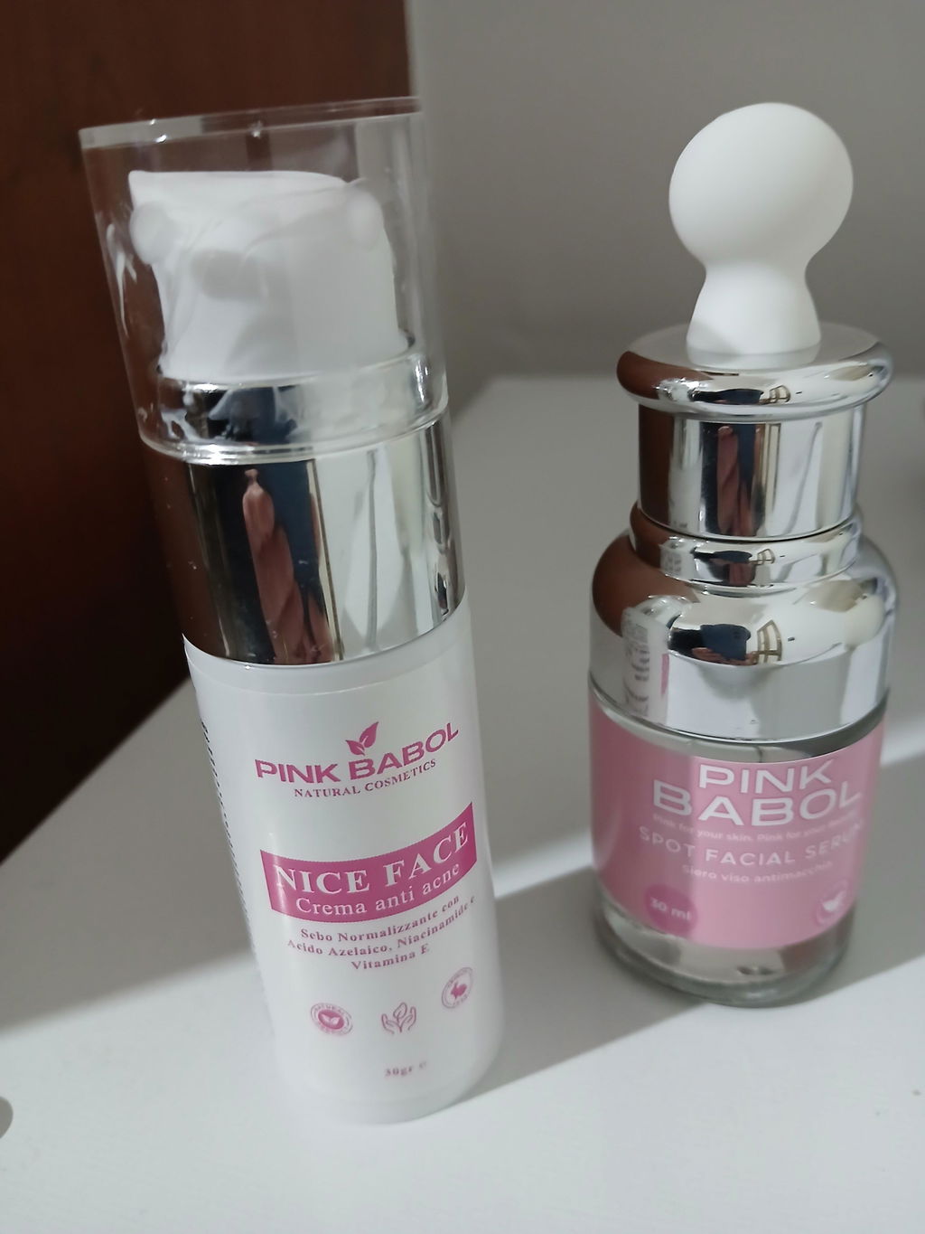 Nice Face – Crema contro l'Acne, Sebo Normalizzante con Niacinamide, Acido Azelaico e Vitamina E
