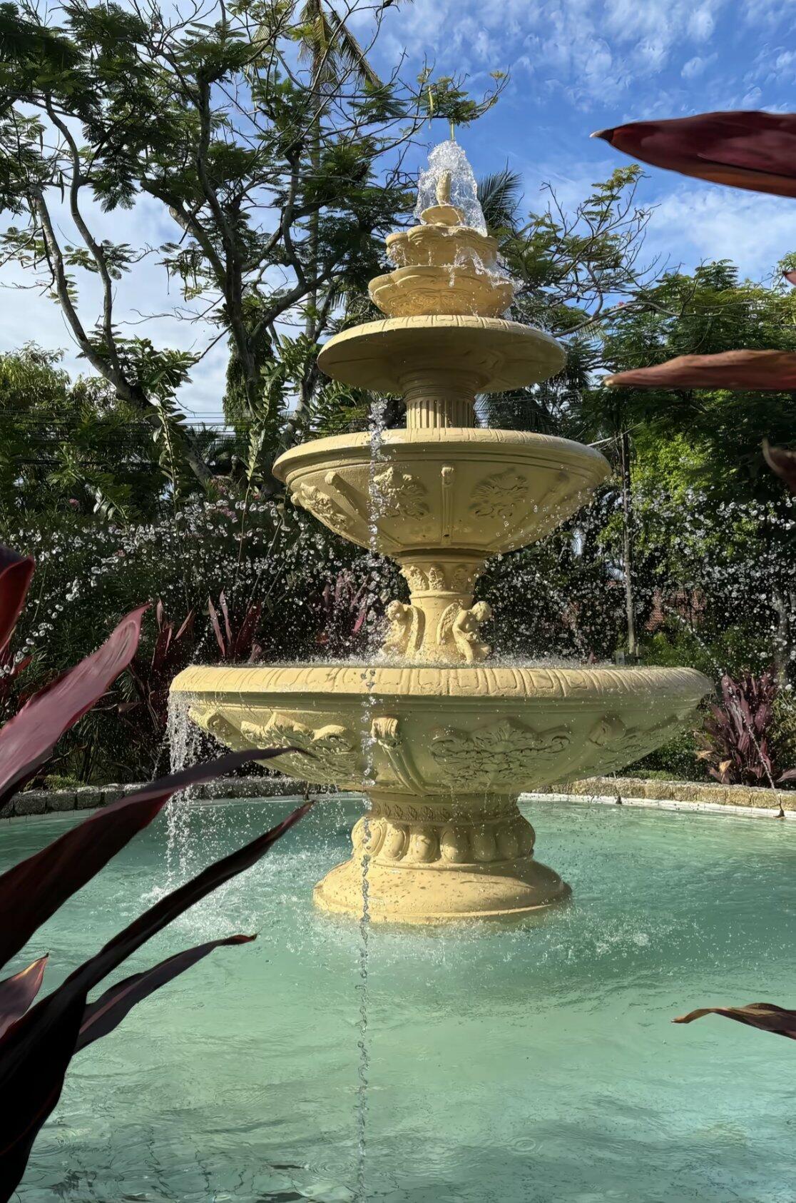 PREMIER Marble Custom Fountian Sculpture for Hotel/Garden PSFM-005
