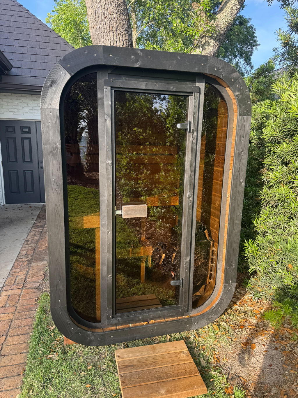 SaunaLife Model CL3G 1-2 Person Cube Series Outdoor Sauna Kit