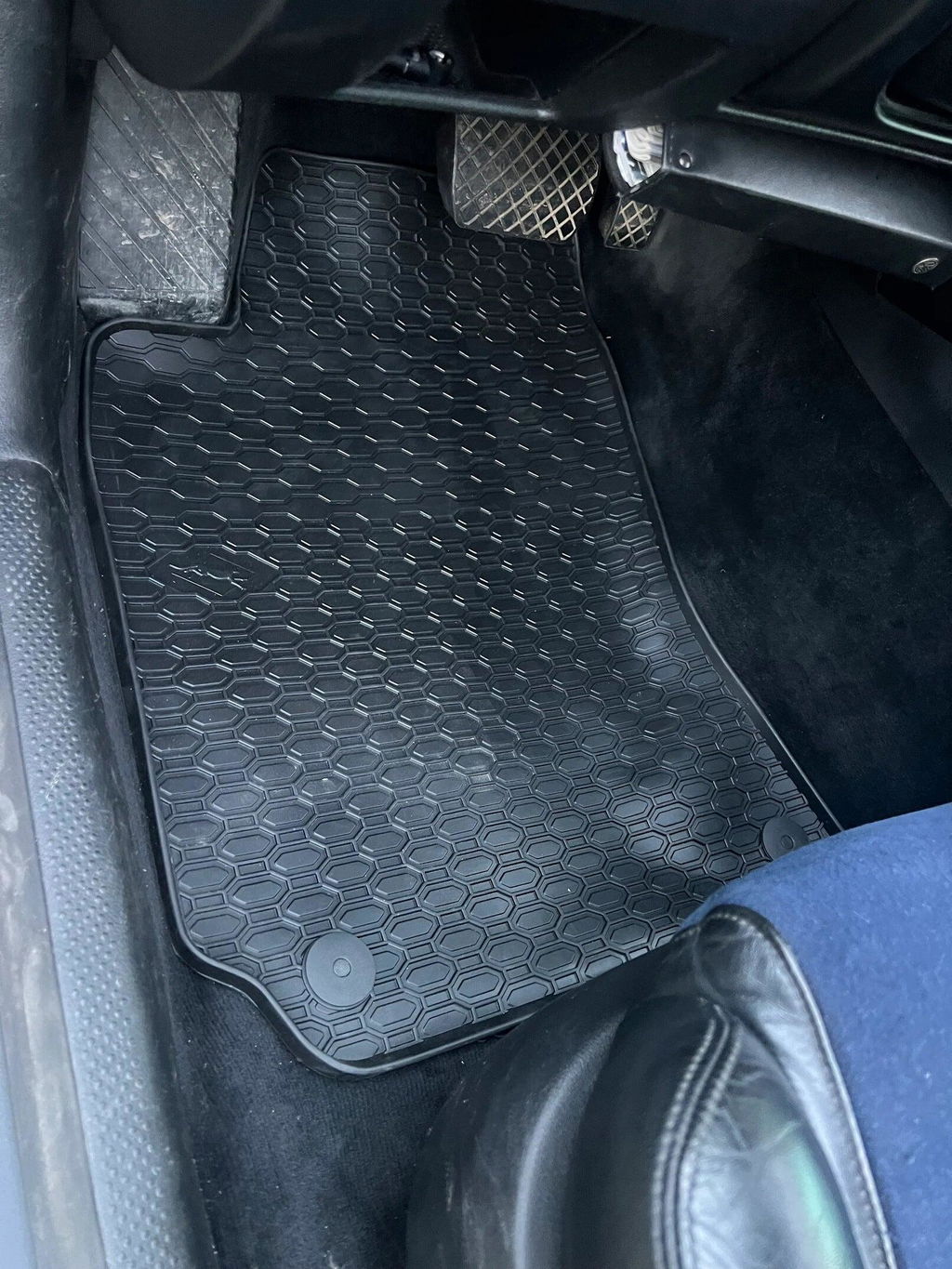 Covorase auto Volkswagen Passat B5, an fabricatie 10.1996 - 2005, caroserie combi | 817