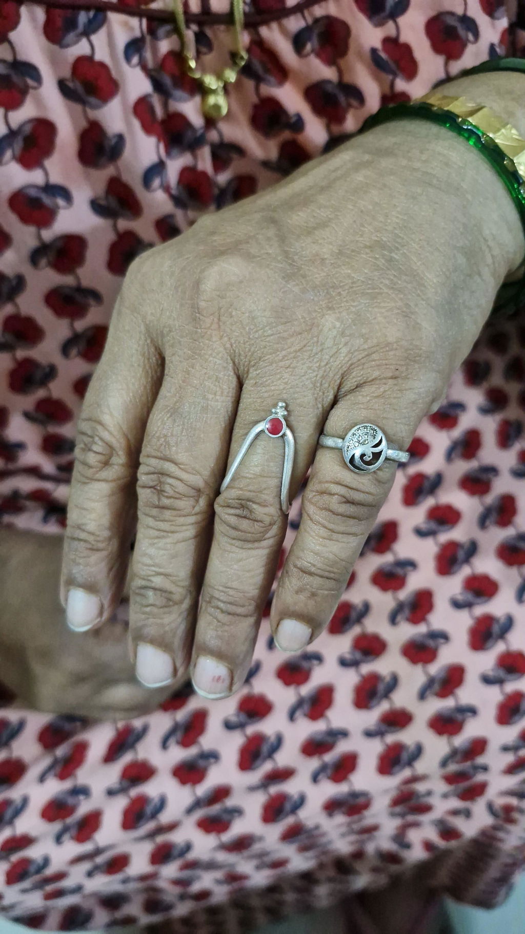 Bindu Vanki Ring