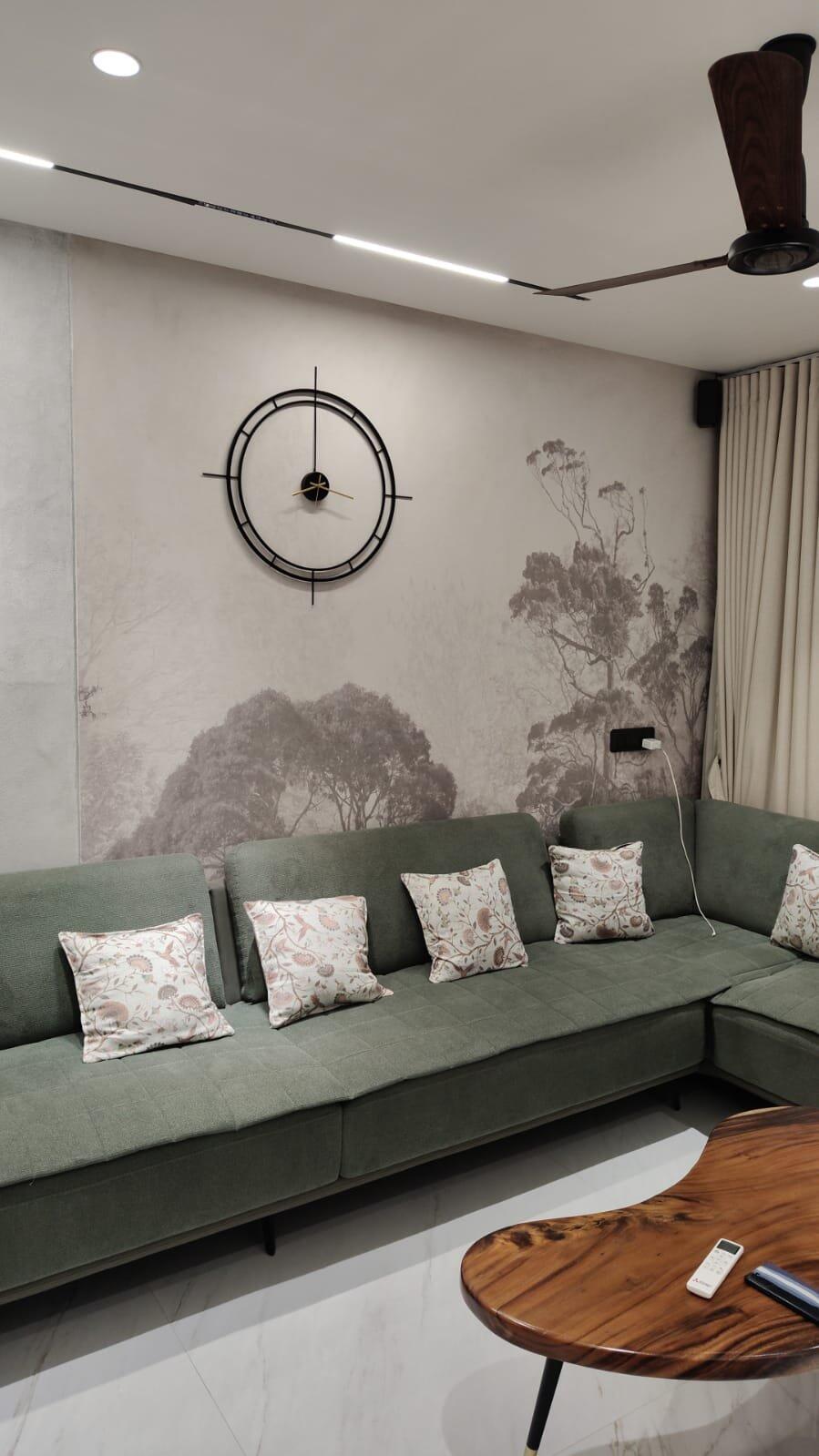 Luxury Black Metal Wall Clock