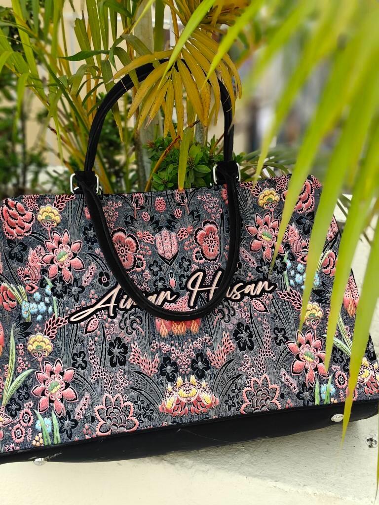 Allure Essence Customized Name Tote Bag for Women | Rare Canvas