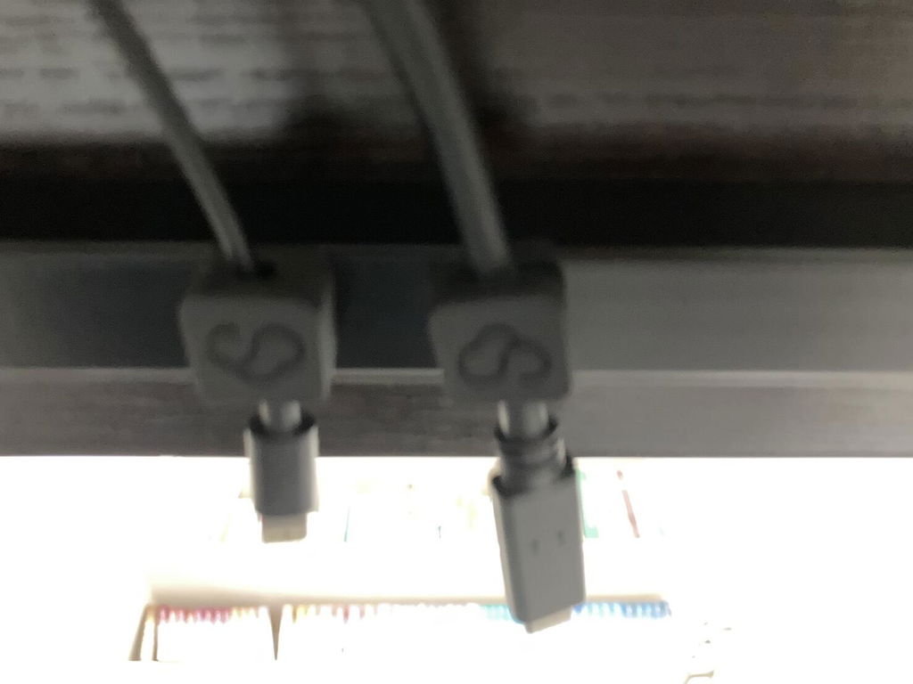 Magnet Cable Holder × 4