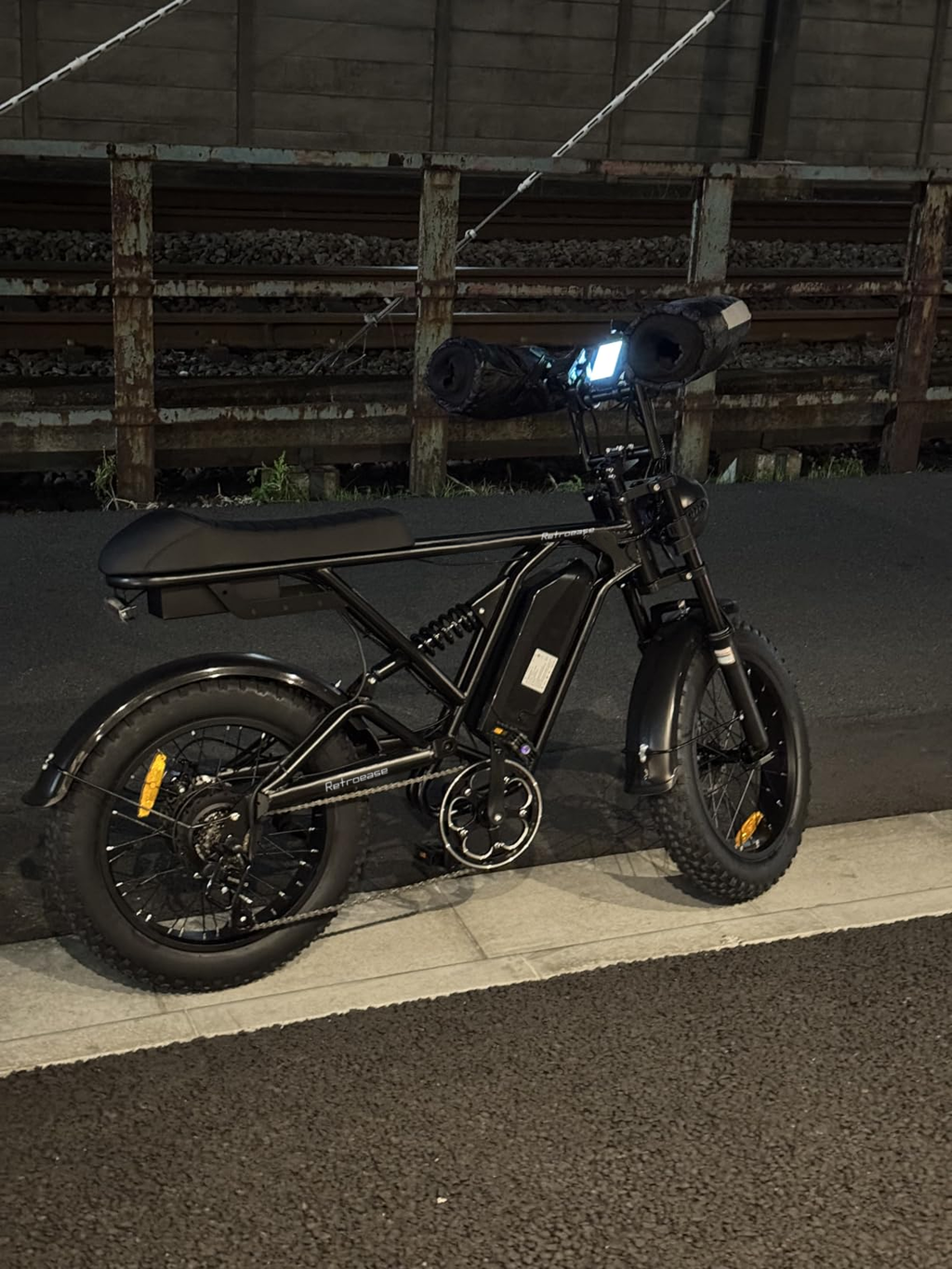 RetroEase DY005 ファットタイヤ電動自転車｜都市とアウトドア向けの