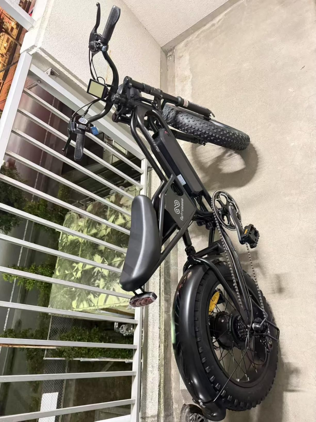 自転車です RetroEase DY007 ファットタイヤ電動自転車｜都市とアウトドア向けの