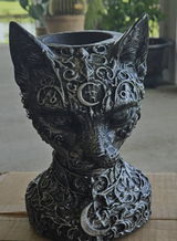 Buyer photo of Gothic Cat Planter
