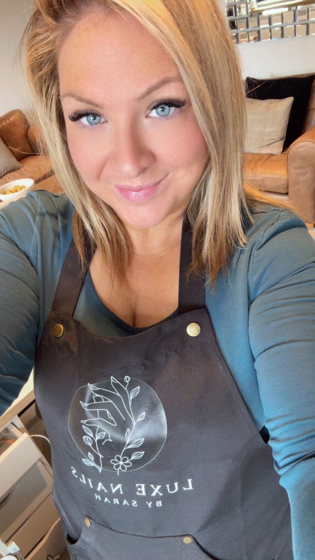 Pocketed Customised Beauty Aprons