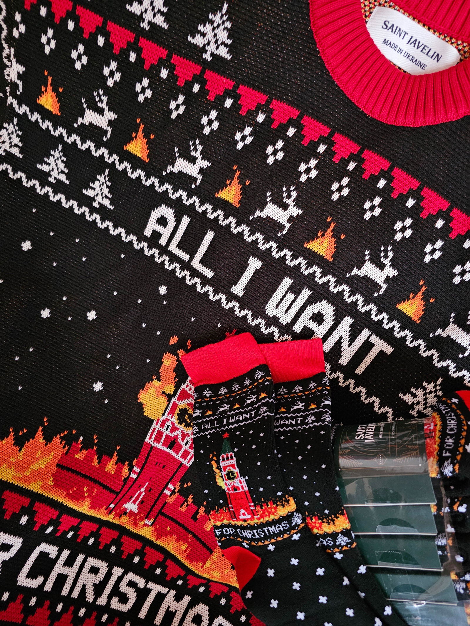 Kremlin Burning Christmas Set – Saint Javelin