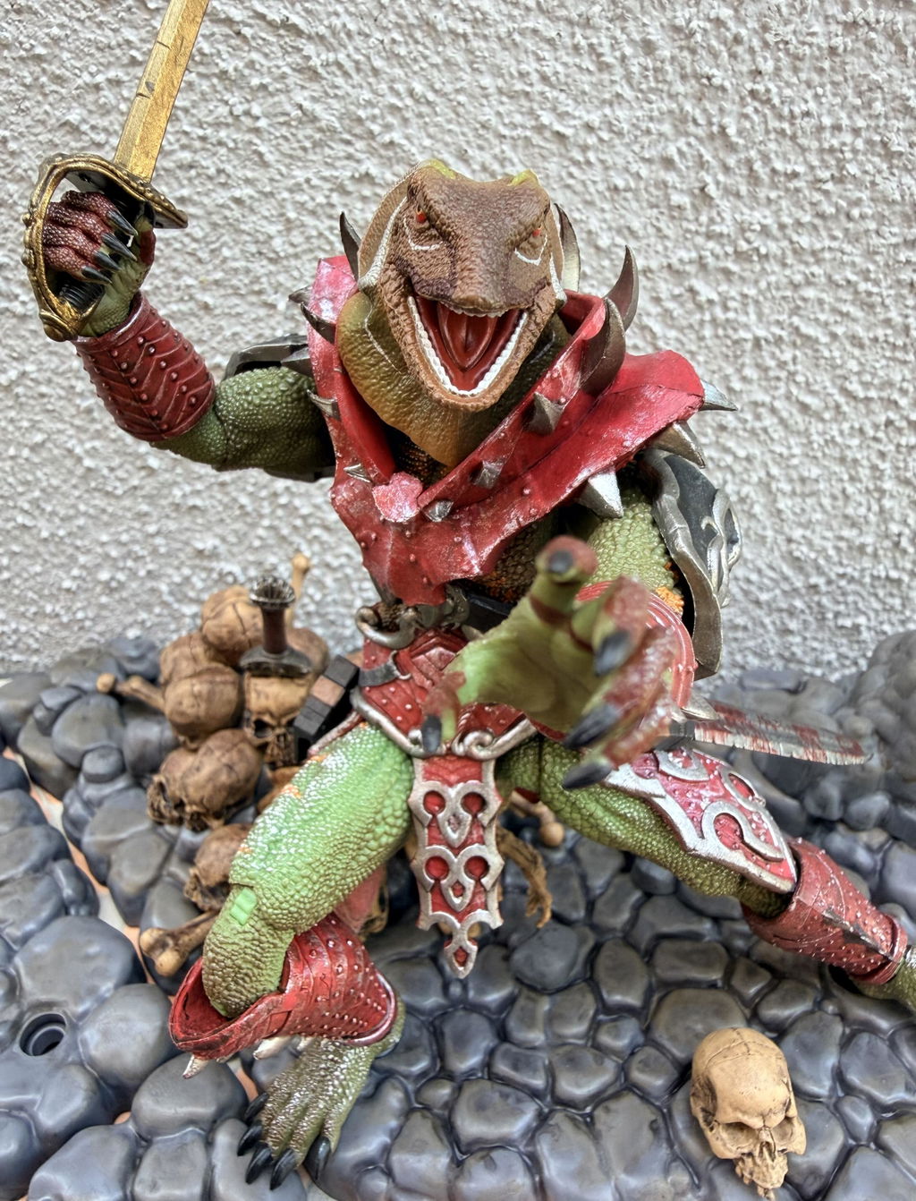 Veteris Rapax – Savage Crucible