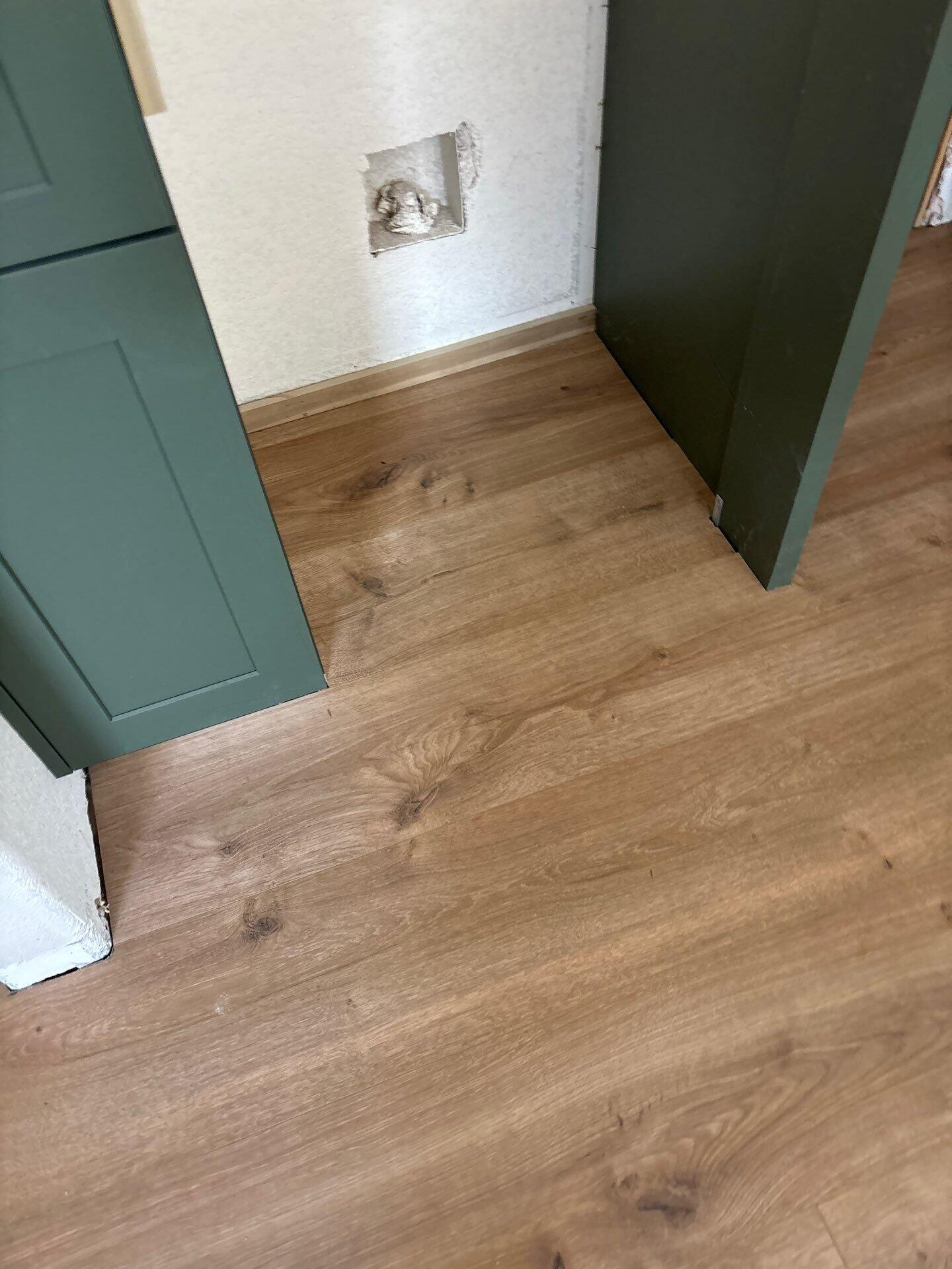 Castle Rock 72022 | Waterproof Laminate (Wood Core) – Sequoia Flooring