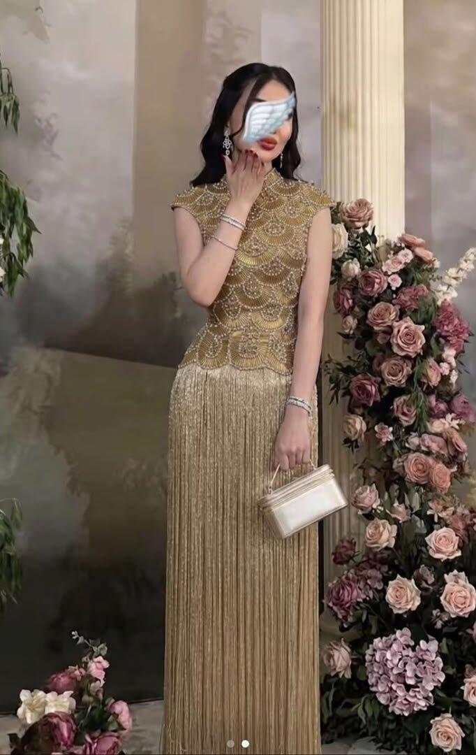 Luxury Gold Crystal Beaded Tassel High Neck Evening Dress LA73748A