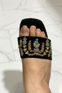 MEHEK BLACK