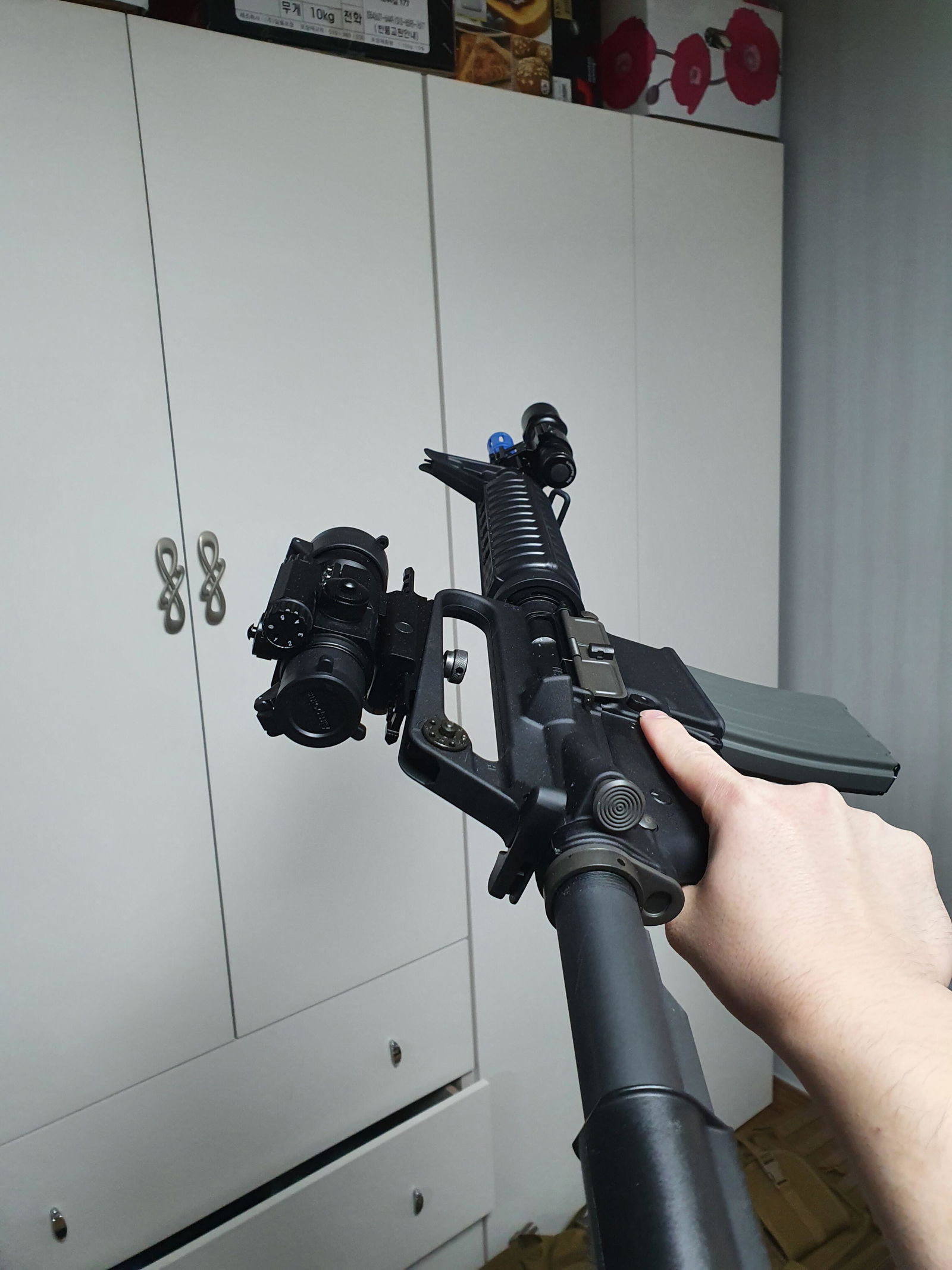 Surefire 6P Style Flashlight Replica