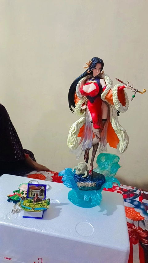 Anime One Piece Boa Hancock Figure Gk Oka Shichibukai Sexy Beautiful Pvc Action Figurine  | 35.5 CMS |
