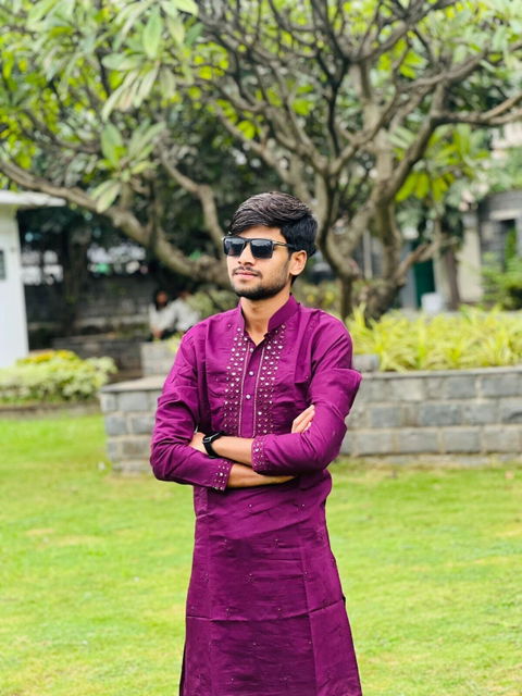 Silk Embroiderd Men's Kurta pyjama Set with Mirror Work