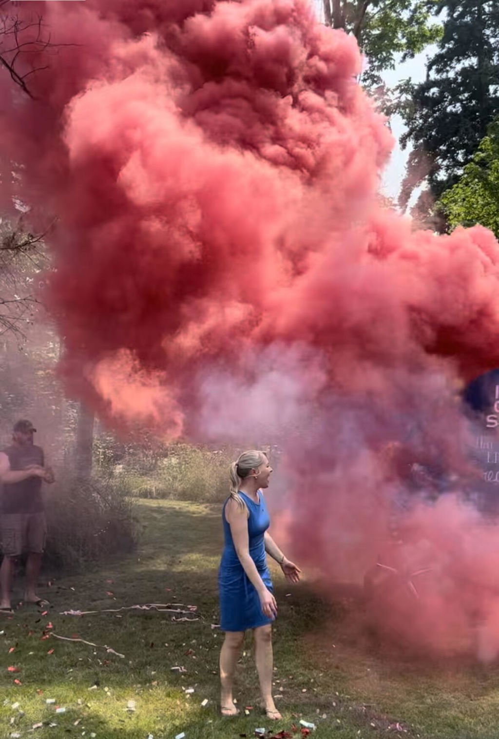 WP40-D Color Smoke Bomb for Photos & Events | 60-Second – Shutter