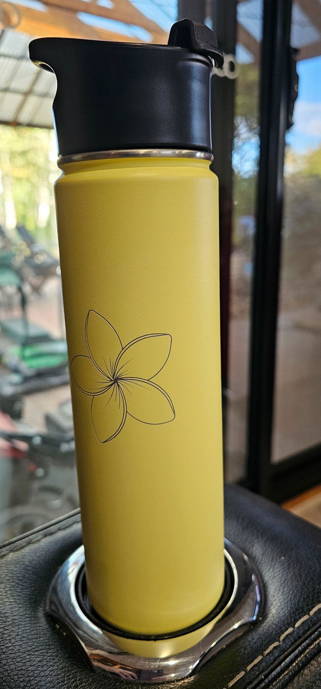 The Stevie 675ml Water Bottle (Yellow)