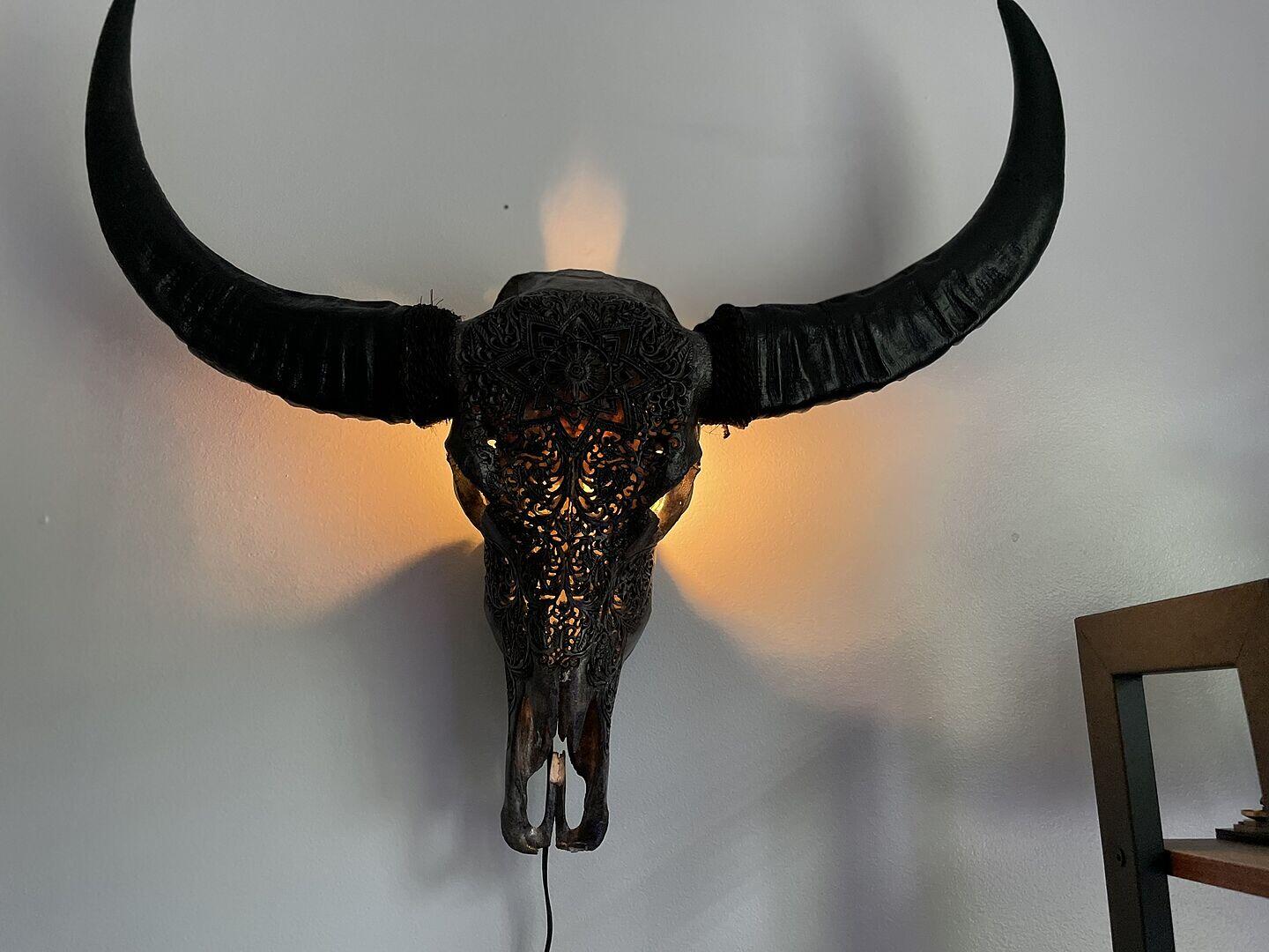 バッファロースカルランプ バッファロースカルランプ Buffalo Skulls - Metal Mount + Lamp