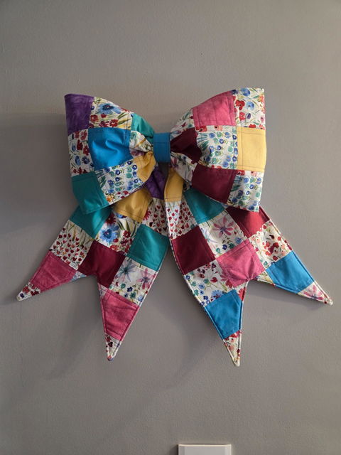 The Big Giant Quilted Bow Sewing Pattern by  Pauline McArthur from Lindsey Grace