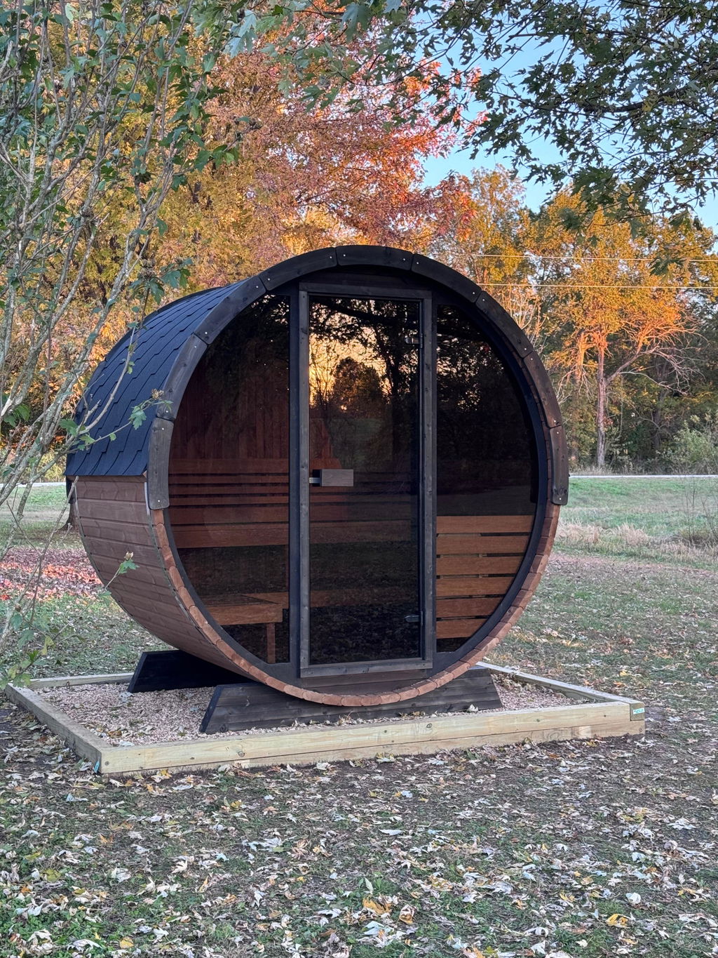 SaunaLife EE6G 4-Person Barrel Sauna | Ergo Elegance Series