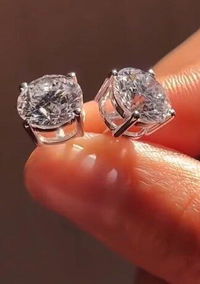Lab Grown Moissanite 5mm Round Stud earring in sterling silver VVS EF 1 ct