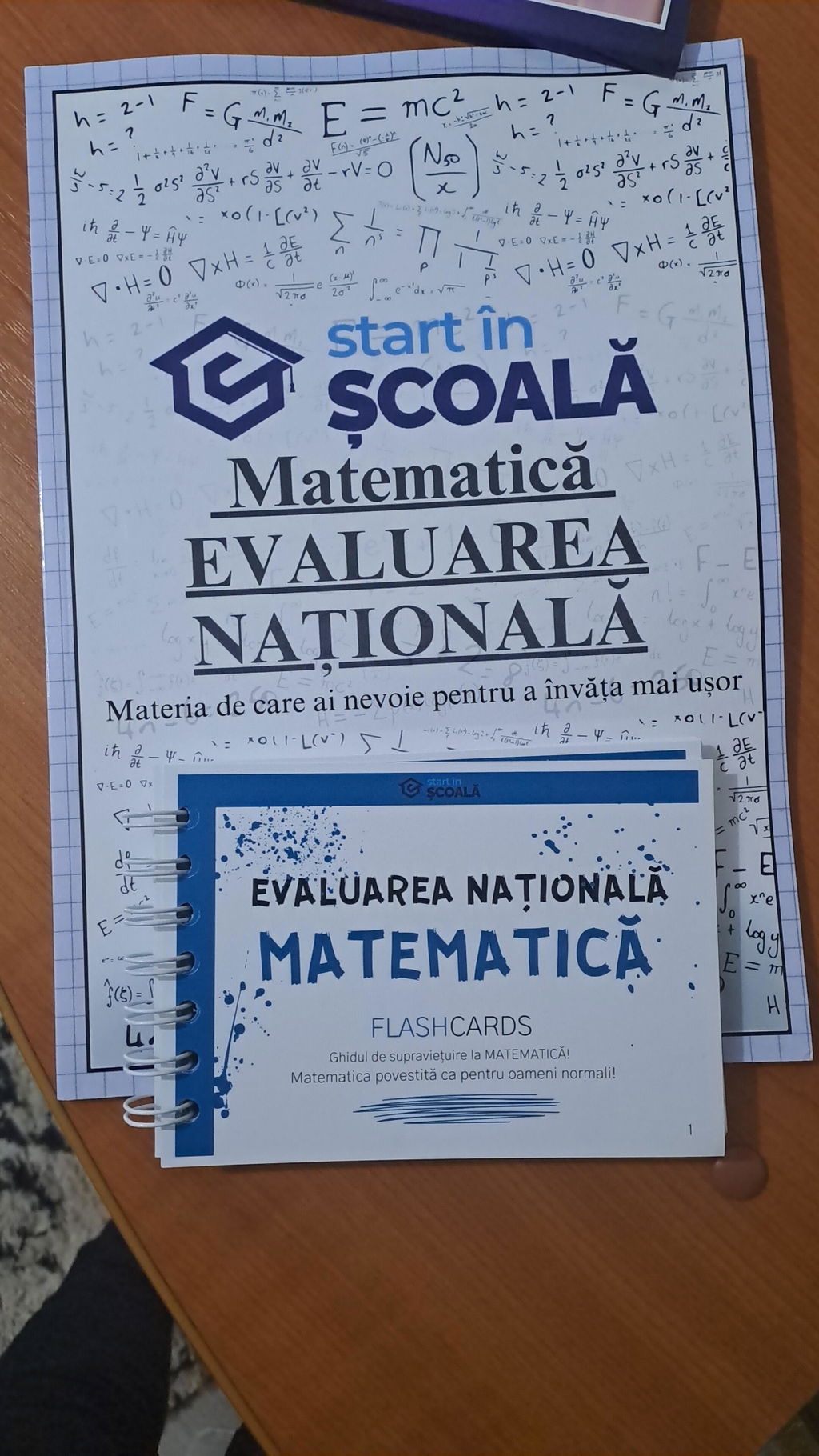 3+1 GRATUIT Pachet Evaluare Națională - Manuale Română & Mate + Flashcard-uri