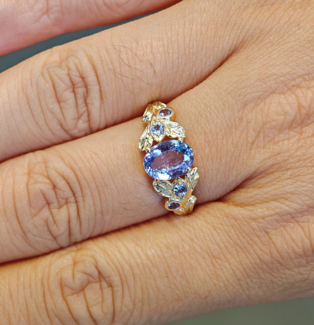 Aria‘s Glade | Oval Cut Tanzanite & Blue Sapphire Leaf Engagement Ring