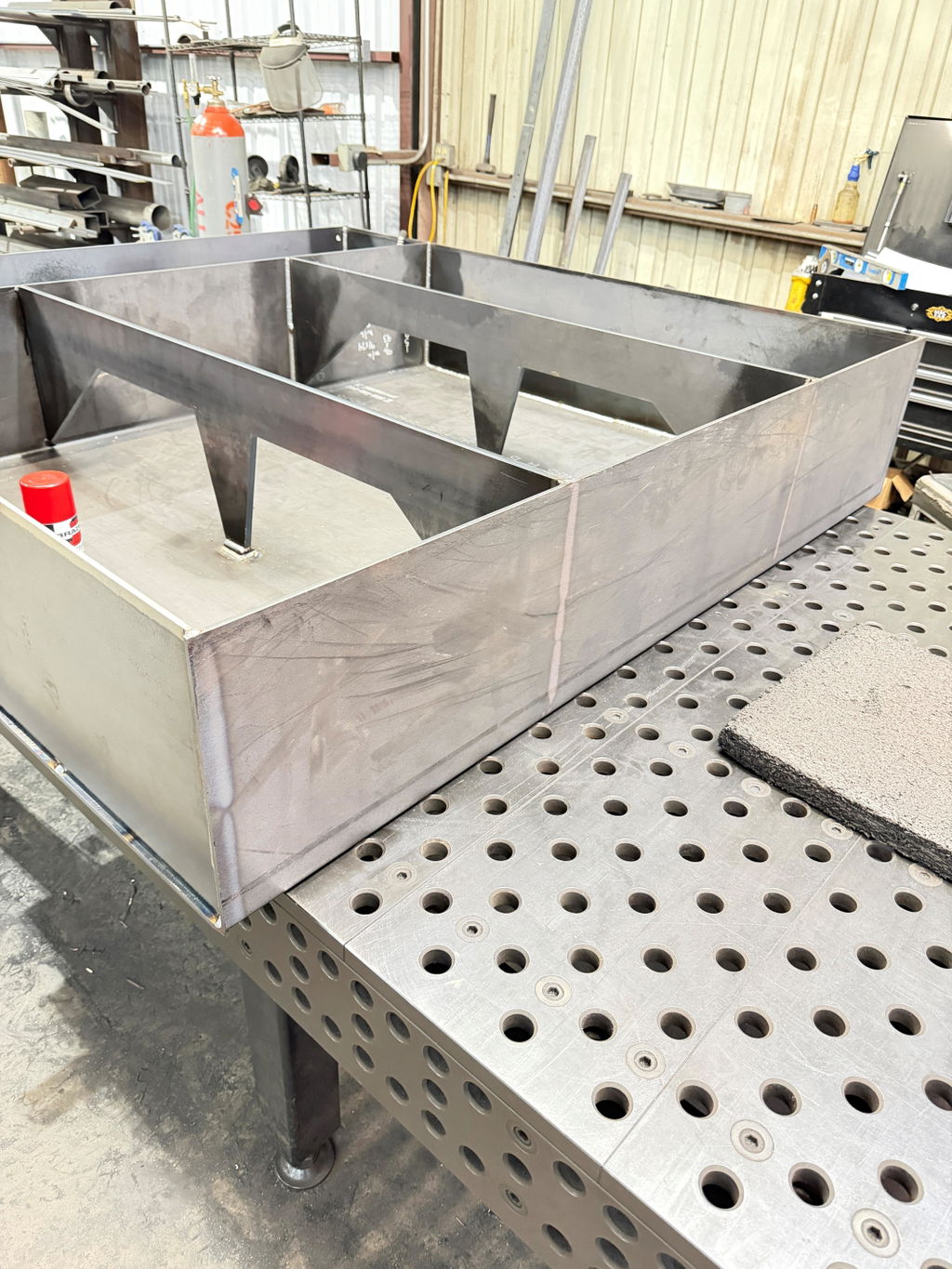 Alpha, 5-Sided, 8' x 4' (96" x 48") Table, 5/8" System