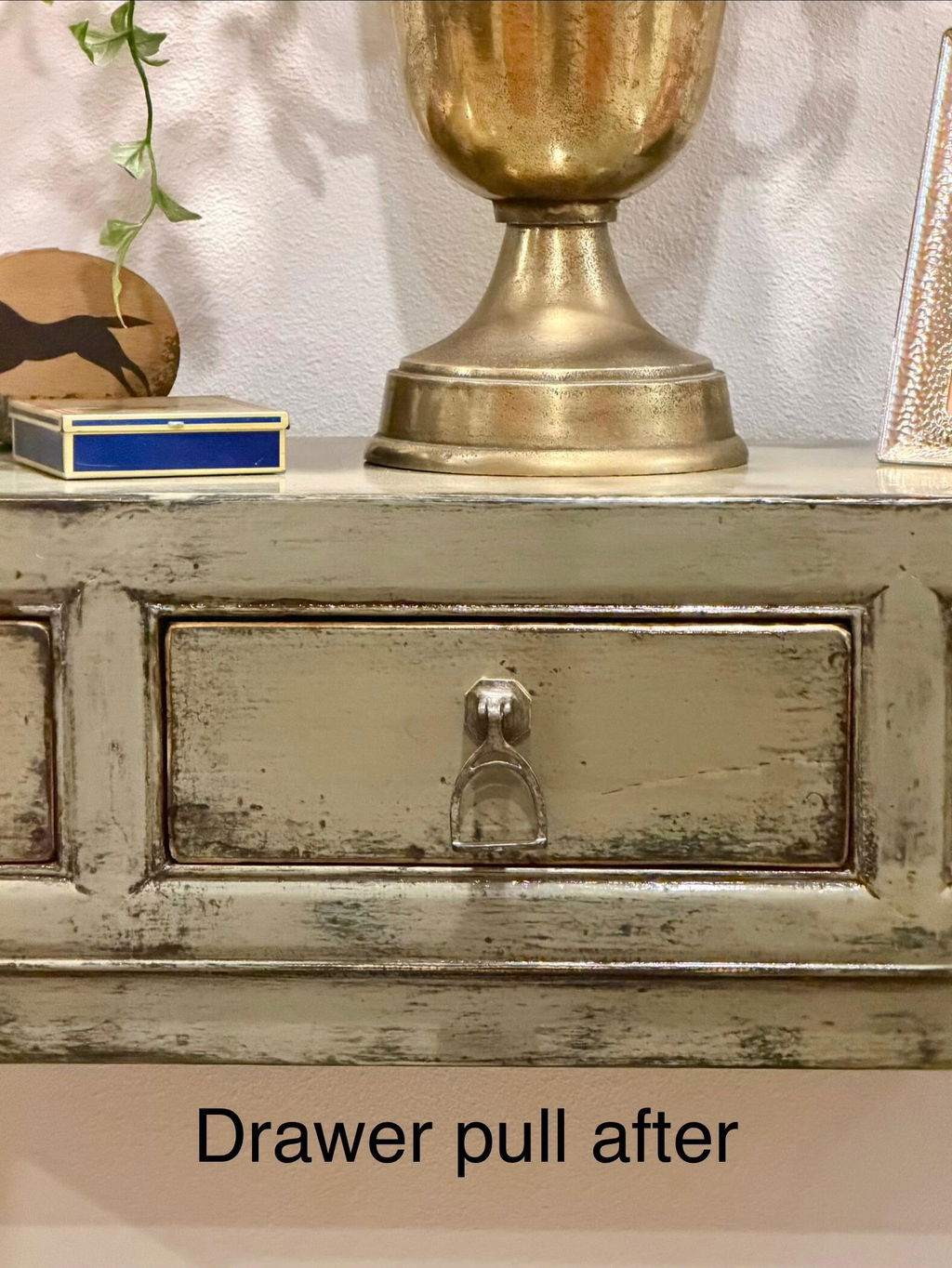Stirrup Pull Hardware
