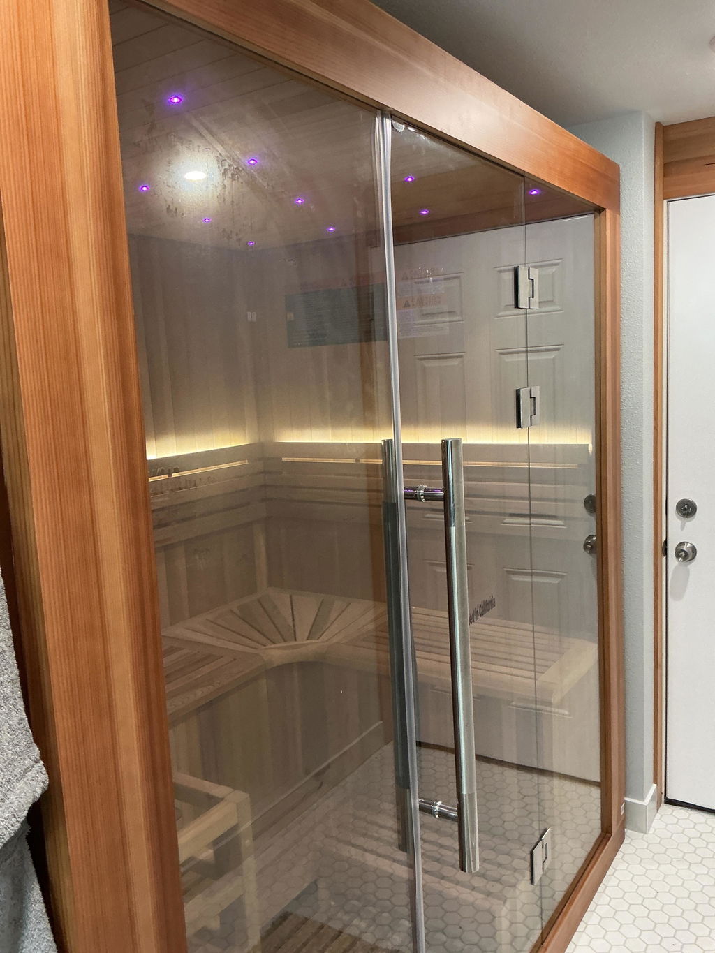 Golden Designs Copenhagen 3-Person Traditional Indoor Sauna