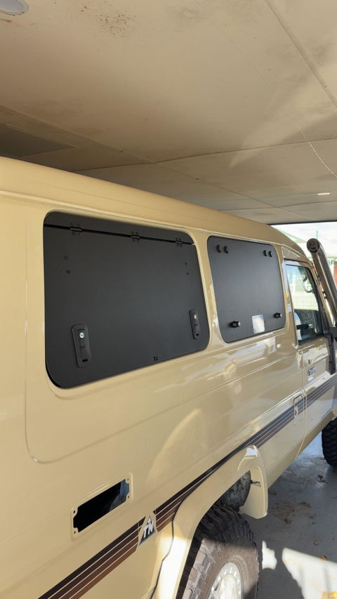 Troop Carrier Gullwings - 75 & 78 Series Toyota LandCruiser