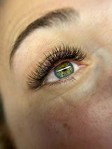 Fast-Drying Lash Glue for Humid Weather & Strong Retention — 0.5s Dry