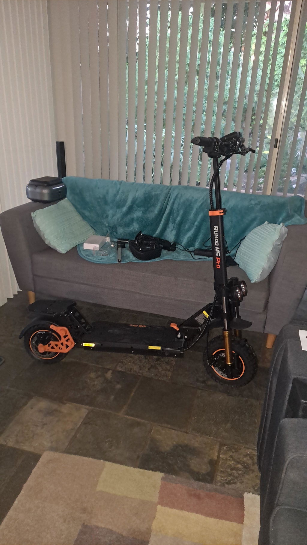 Ruitoo M5 Pro Electric Scooter 1200W Foldable Seat IPX4 Max 52km/h