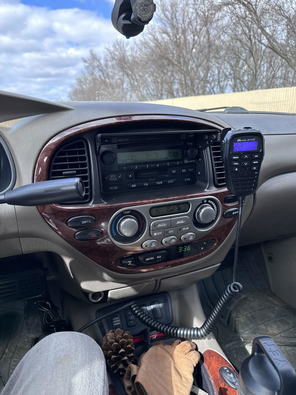 1st Gen Sequoia (01 - 07) Center Console Dash Modular Accessory Mount (MAM)