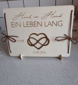 Geldgeschenkkarte Hochzeit aus Holz „Hand in Hand“