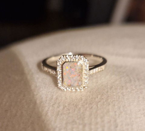 Belle Cushion Halo Ring