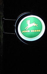John Deere 24” Pivoting LED Lighted Sign Design #P5032