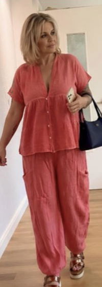Junie barrel leg linen trouser - Raspberry