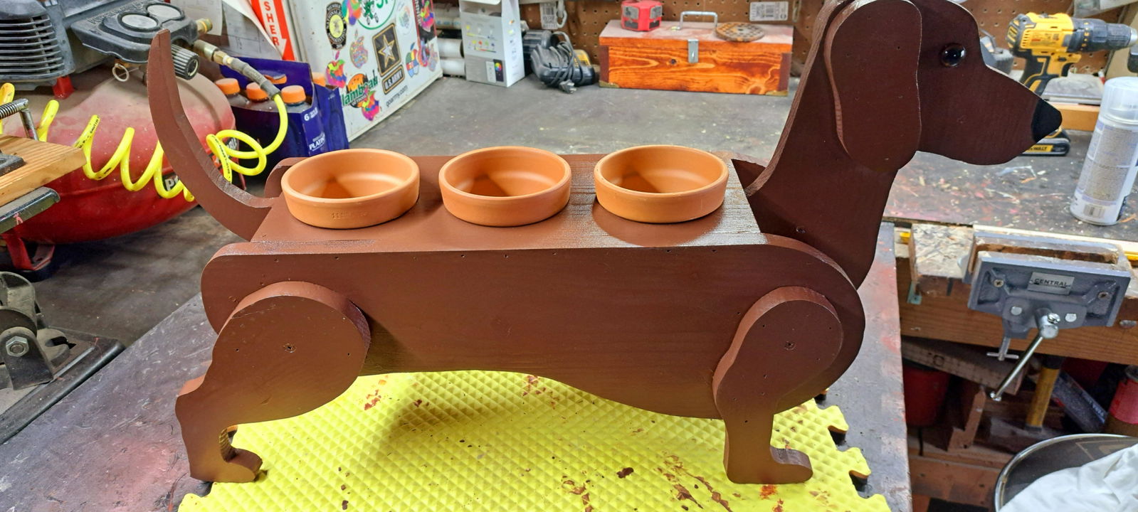 Dachshund Flower Pot Planter Plan - The Winfield Collection