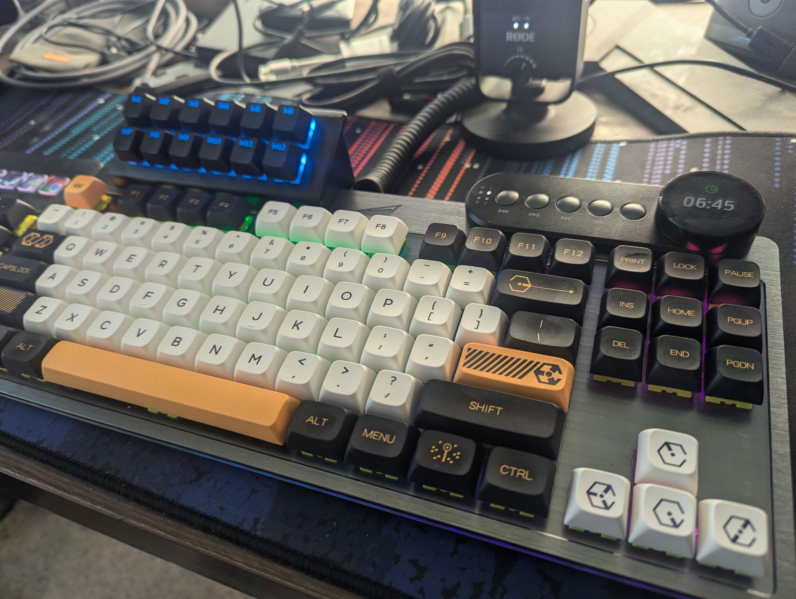 Toxic PBT Cherry MX Keycap Set (131 pc) – Thock King